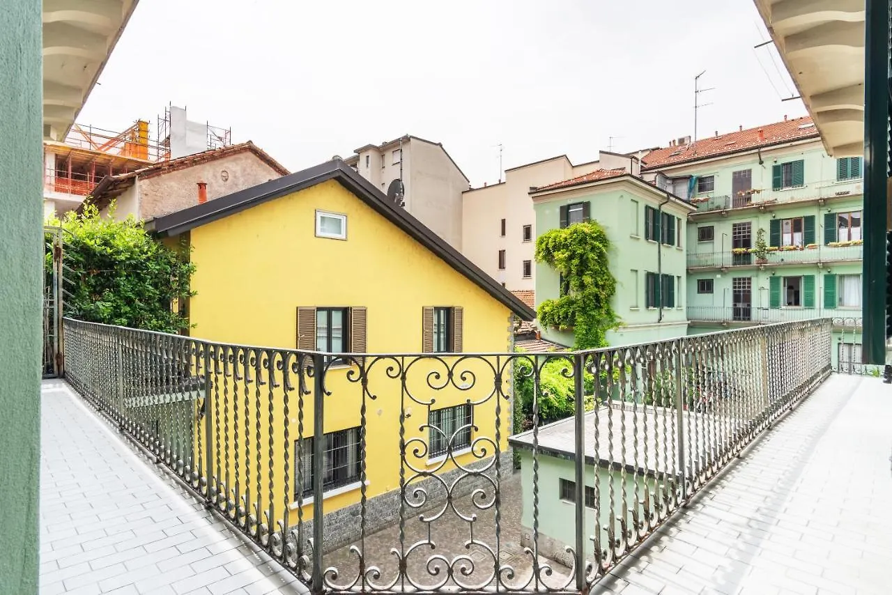 La Casa Sull'Albero Navigli Apartment Milan 0*,  Italy